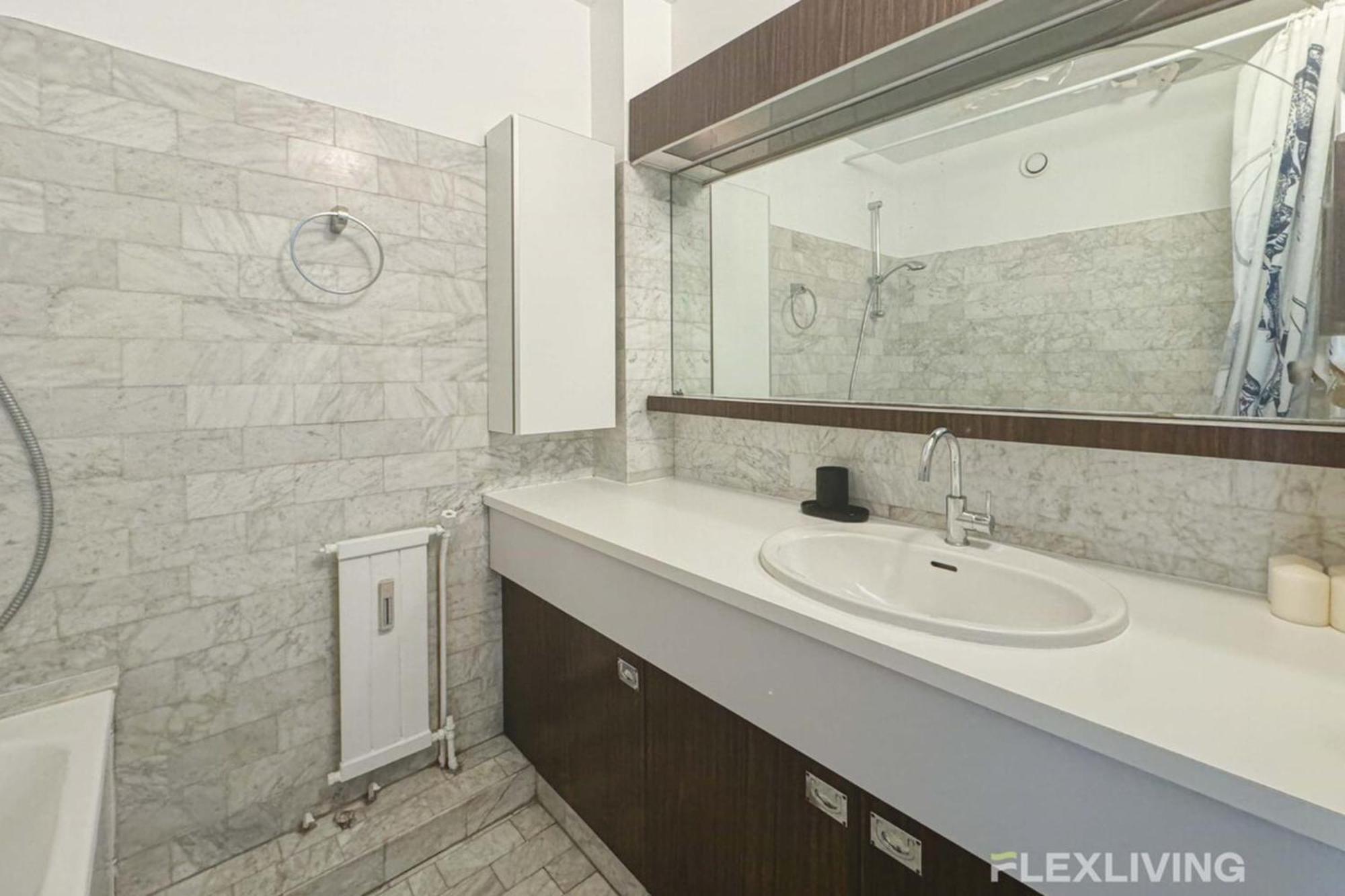 Flexliving - - Saens Parigi